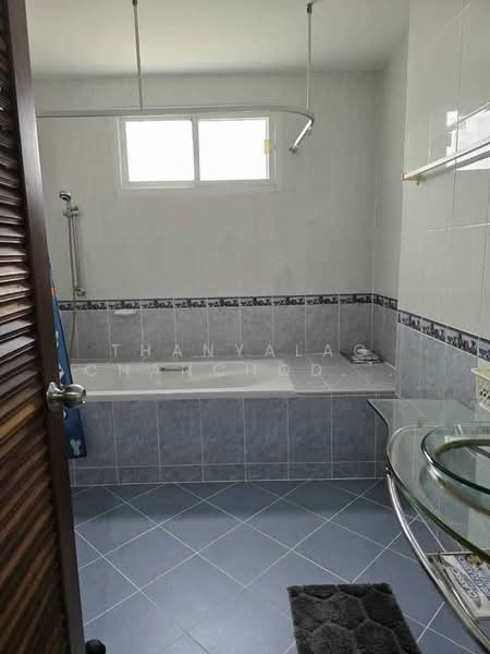 3-BR House, Chon Buri (Pattaya), Nong Pru, Bang Lamung (Pattaya), Chon Buri (Pattaya), 3 Bedrooms, 736 sqm, Single Detached House For Sale, by Thanyalag Chanchodtanakul, 500335712 - DDproperty.com
