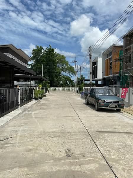 3-BR House, Chon Buri (Pattaya), Sanak Bok, Muang Chon Buri, Chon Buri (Pattaya), 3 Bedrooms, 150 sqm, Single Detached House For Sale, by Thanyalag Chanchodtanakul, 500335767 - DDproperty.com