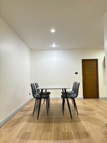 Townhouse Udomsuk 58, Bangkok, udomsuk 58, Bang Na Nuea, Bang Na, Bangkok, 2 Bedrooms, 150 sqm, Townhouse For Rent, by ปรินทร์ญาดา ชิณโชติ, 500335782 - DDproperty.com