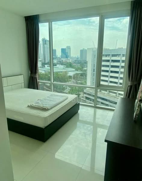 Fullerton Sukhumvit, Bangkok, Sukhumvit Road, Khlong Tan Nua, Watthana, Bangkok, 3 Bedrooms, 155 sqm, Condo For Rent, by Simon Decalf, 500335798 - DDproperty.com