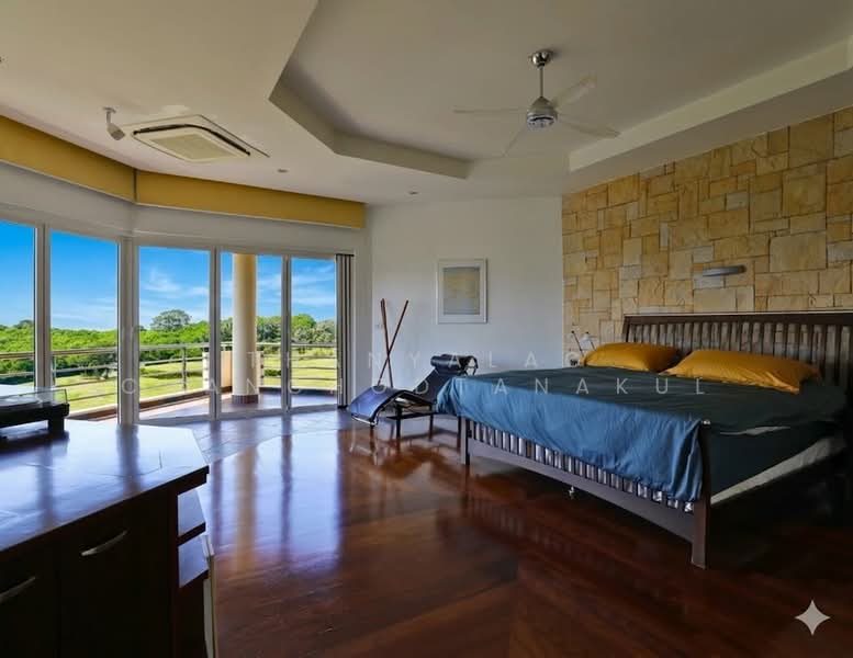 undefined, Chon Buri (Pattaya), Bueng, Si Racha, Chon Buri (Pattaya), 5 Bedrooms, 800 sqm, Single Detached House For Sale, by Thanyalag Chanchodtanakul, 500335820 - DDproperty.com