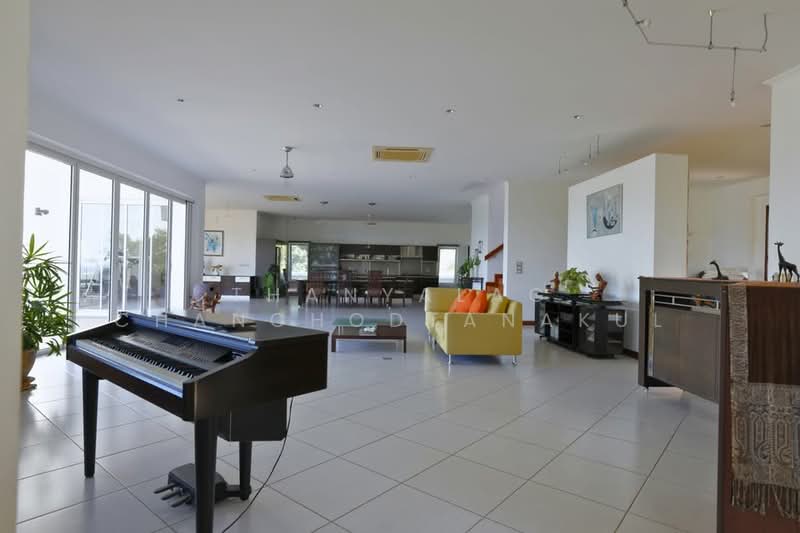 undefined, Chon Buri (Pattaya), Bueng, Si Racha, Chon Buri (Pattaya), 5 Bedrooms, 800 sqm, Single Detached House For Sale, by Thanyalag Chanchodtanakul, 500335820 - DDproperty.com