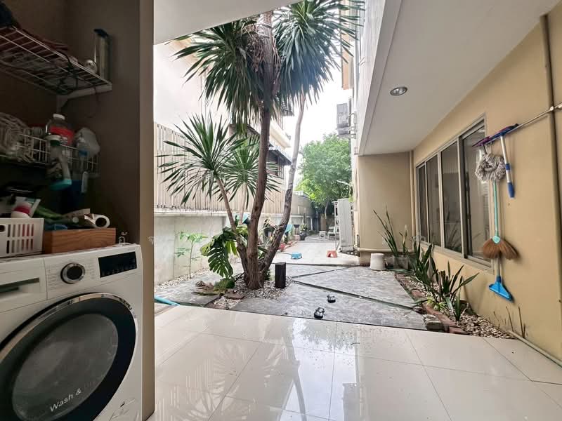 ลาดพร้าว 71, Bangkok, ซอยนาคนิวาส 16, Lat Phrao, Bangkok, 5 Bedrooms, 480 sqm, Single Detached House For Sale, by อัจฉรา พรหมคำ, 500335823 - DDproperty.com