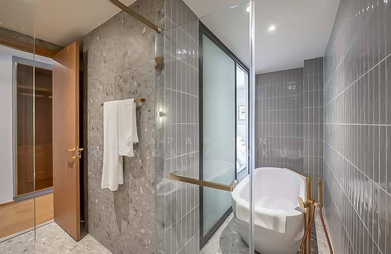 Via 34, Bangkok, 15 Soi Sukhumvit 34, Khong Tan, Khlong Toei, Bangkok, 2 Bedrooms, 89 sqm, Condo For Rent, by Prapaporn Boonkajonkul, 500335862 - DDproperty.com