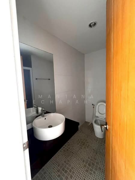 undefined, Chon Buri (Pattaya), Nong Pru, Bang Lamung (Pattaya), Chon Buri (Pattaya), 2 Bedrooms, 124 sqm, Townhouse For Rent, by Mantana Techapahaphong, 500335863 - DDproperty.com