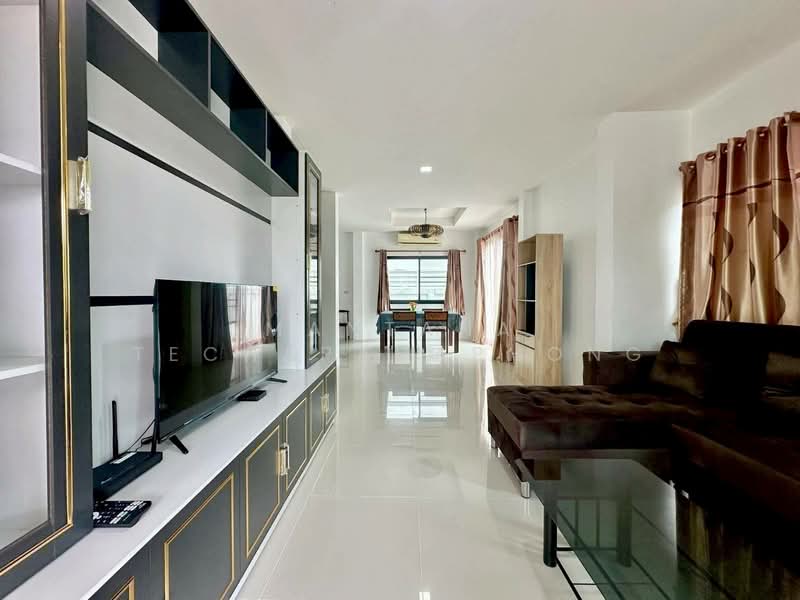 3-BR House, Chon Buri (Pattaya), Poong, Bang Lamung (Pattaya), Chon Buri (Pattaya), 3 Bedrooms, 150 sqm, Single Detached House For Rent, by Mantana Techapahaphong, 500335874 - DDproperty.com