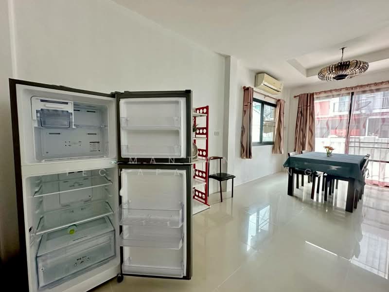 บ้าน 3-ห้องนอน, ชลบุรี, โป่ง, บางละมุง, ชลบุรี, 150 ตร.ม., บ้านเดี่ยว ให้เช่า, โดย Mantana Techapahaphong, 500335874 - DDproperty.com