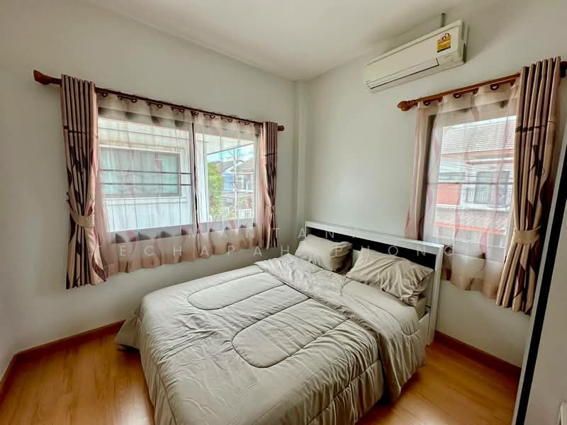 3-BR House, Chon Buri (Pattaya), Poong, Bang Lamung (Pattaya), Chon Buri (Pattaya), 3 Bedrooms, 150 sqm, Single Detached House For Rent, by Mantana Techapahaphong, 500335874 - DDproperty.com