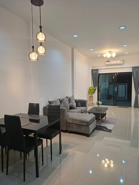 บ้าน 2-ห้องนอน, ชลบุรี, หนองปรือ, บางละมุง, ชลบุรี, 100 ตร.ม., บ้านเดี่ยว ให้เช่า, โดย Mantana Techapahaphong, 500335913 - DDproperty.com