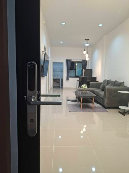 2-BR House, Chon Buri (Pattaya), Nong Pru, Bang Lamung (Pattaya), Chon Buri (Pattaya), 2 Bedrooms, 100 sqm, Single Detached House For Rent, by Mantana Techapahaphong, 500335913 - DDproperty.com