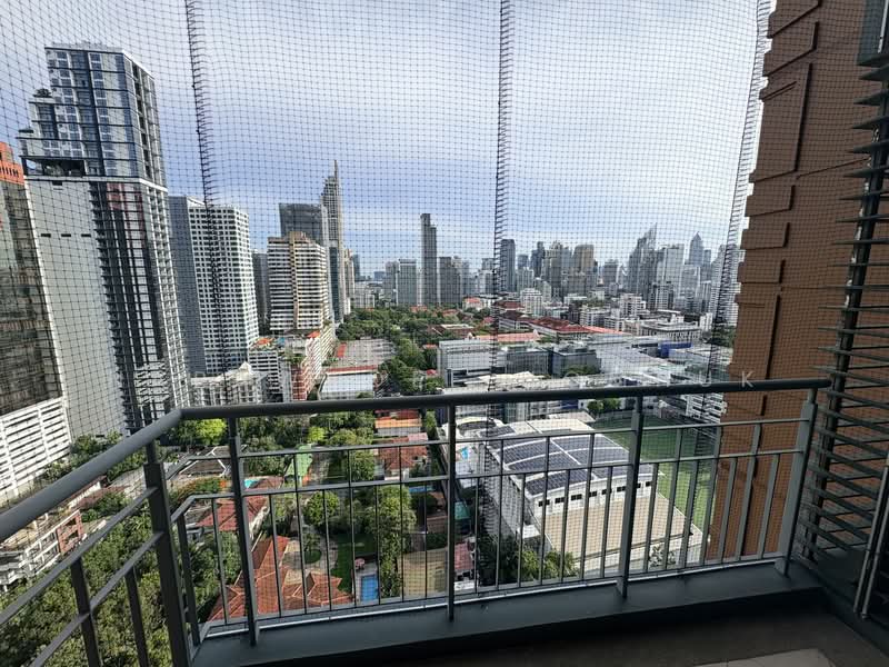 Villa Asoke, Bangkok, 1588 New Petchburi Road, Makkasan, Ratchathewi, Bangkok, 2 Bedrooms, 81 sqm, Condo For Rent, by Napawadee Homhuk, 500335915 - DDproperty.com