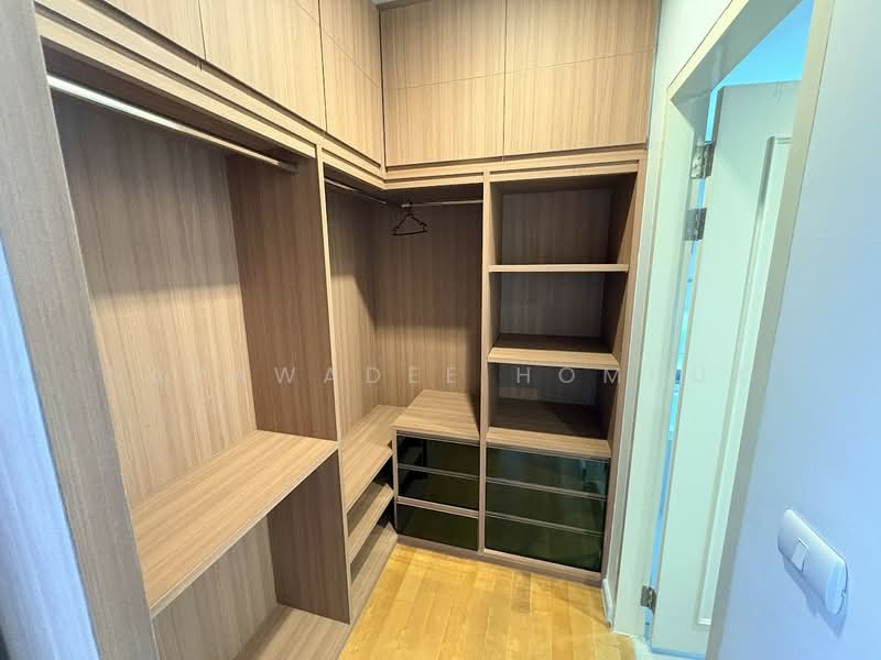 Villa Asoke, Bangkok, 1588 New Petchburi Road, Makkasan, Ratchathewi, Bangkok, 2 Bedrooms, 81 sqm, Condo For Rent, by Napawadee Homhuk, 500335915 - DDproperty.com