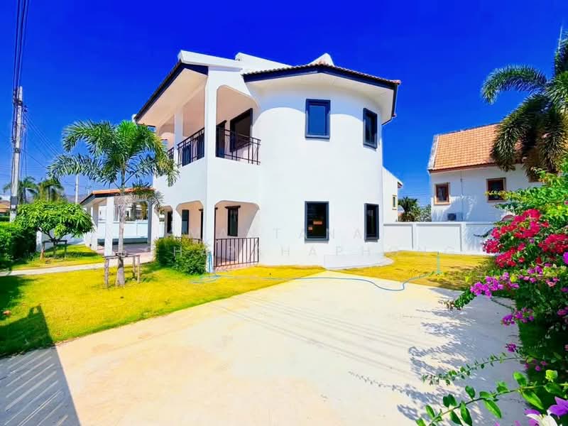 undefined, Prachuap Khiri Khan, Hua Hin, Prachuap Khiri Khan, 3 Bedrooms, 204 sqm, Single Detached House For Rent, by Mantana Techapahaphong, 500335916 - DDproperty.com