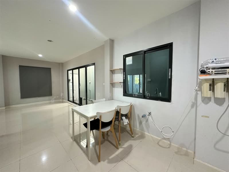 Baan Rim Suan Scenery Bangna : บ้านริมสวน ซีนเนอรี่ บางนา-สุวรรณภูมิ, สมุทรปราการ, 335/16 หมู่ 12, บางพลีใหญ่, บางพลี, สมุทรปราการ, 140 ตร.ม., บ้านแฝด ขาย, โดย คุณ วรรณภา หึกขุนทด (กุ๊ก), 500335917 - DDproperty.com