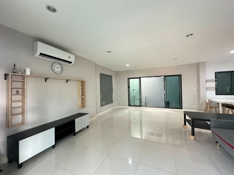 Baan Rim Suan Scenery Bangna : บ้านริมสวน ซีนเนอรี่ บางนา-สุวรรณภูมิ, สมุทรปราการ, 335/16 หมู่ 12, บางพลีใหญ่, บางพลี, สมุทรปราการ, 140 ตร.ม., บ้านแฝด ขาย, โดย คุณ วรรณภา หึกขุนทด (กุ๊ก), 500335917 - DDproperty.com