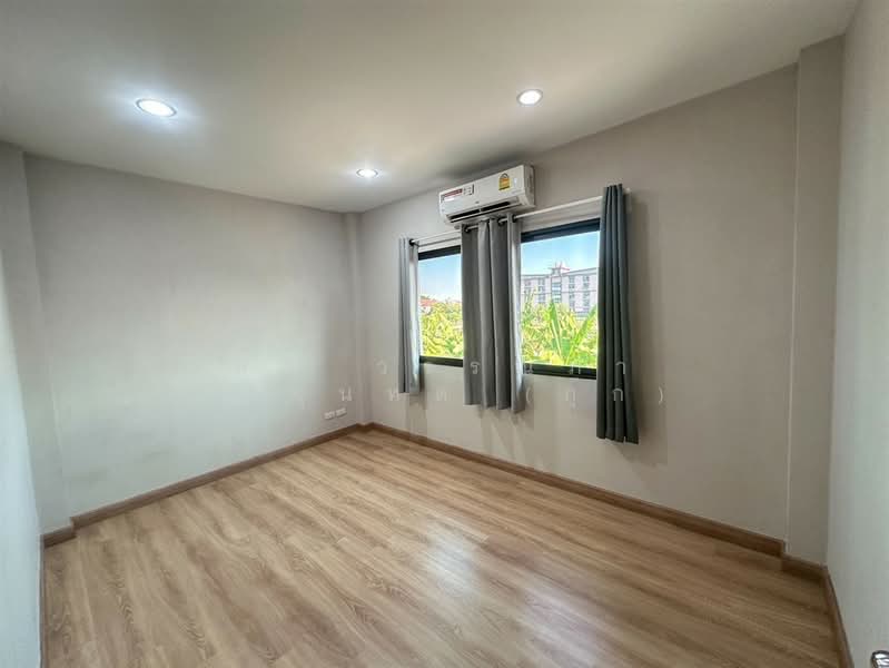 Baan Rim Suan Scenery Bangna, Samut Prakan, 335/16 Moo 12, Bangphli Yai, Bang Plee, Samut Prakan, 3 Bedrooms, 140 sqm, Semi-Detached House (Twin House) For Sale, by คุณ วรรณภา หึกขุนทด (กุ๊ก), 500335917 - DDproperty.com