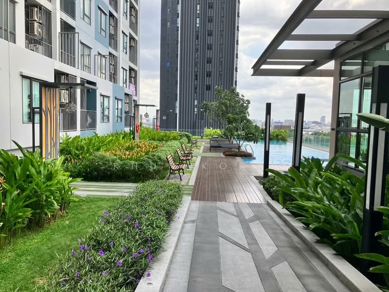 Rich Park @ Triple Station, Bangkok, 591 Srinakarin Road, Suan Luang, Bangkok, 1 Bedroom, 33 sqm, Condo For Sale, by Khun Korn, 500335918 - DDproperty.com