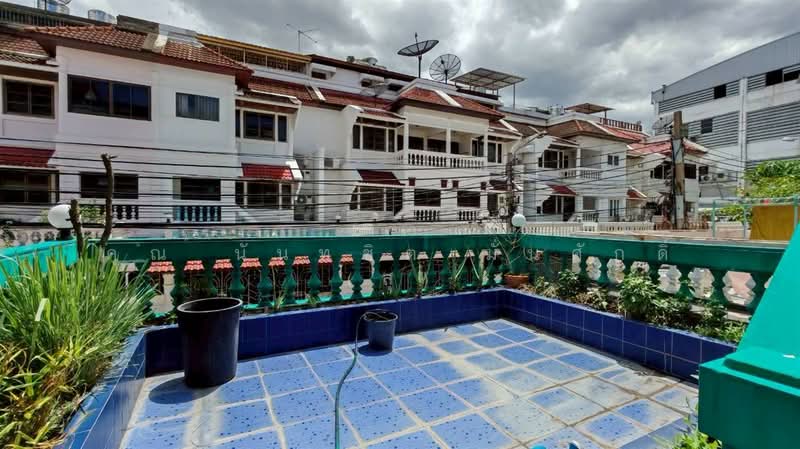 Sri Krung Village Rama 3, Bangkok, Chong Nonsi, Yan Nawa, Bangkok, 4 Bedrooms, 130 sqm, Townhouse For Sale, by คุณ นันทชิต มั่นศักดิ์ (สุ), 500335975 - DDproperty.com
