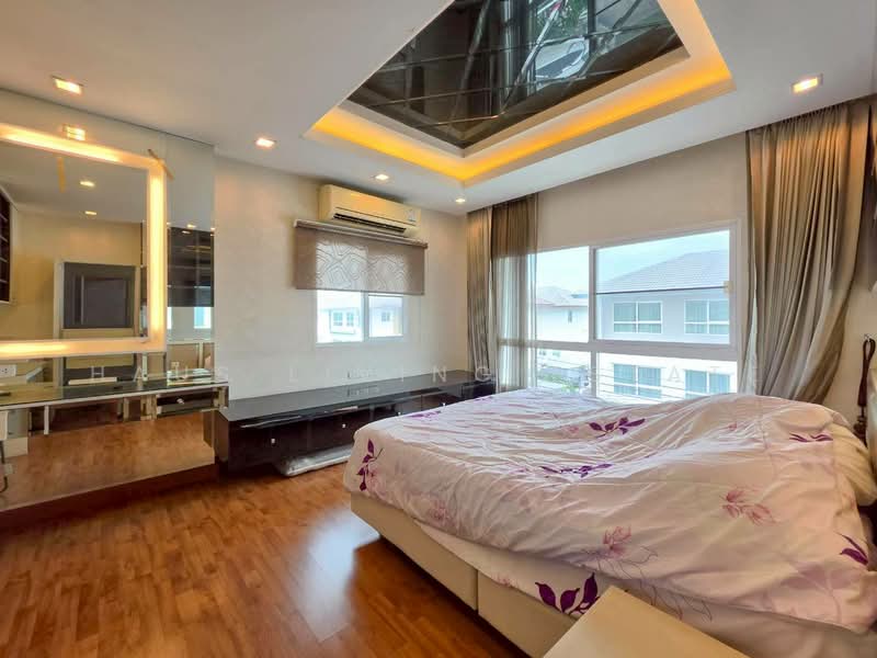 Casa Premium Ratchaphruek-Rama 5, Nonthaburi, Bang Kruai-Sai Noi Road, Bang Krang, Muang Nonthaburi, Nonthaburi, 5 Bedrooms, 223 sqm, Single Detached House For Sale, by Haus Living Estate, 500335977 - DDproperty.com