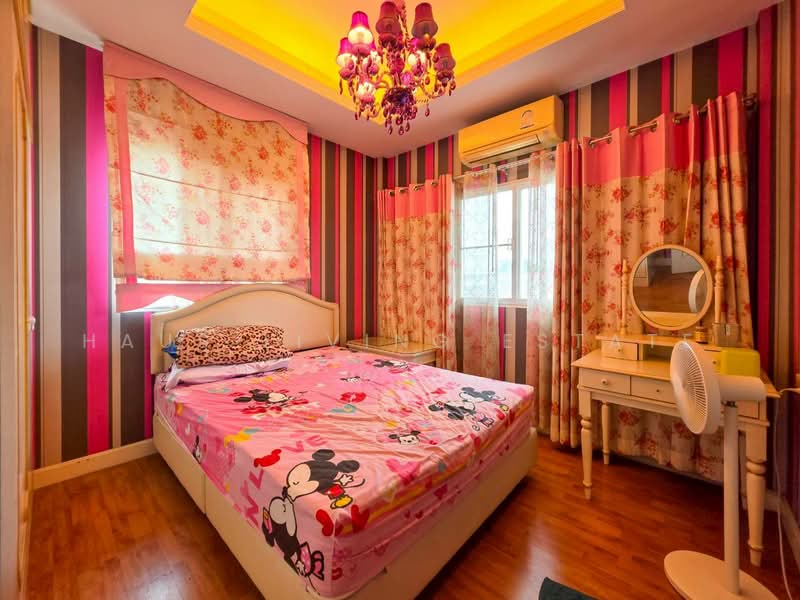 Casa Premium Ratchaphruek-Rama 5, Nonthaburi, Bang Kruai-Sai Noi Road, Bang Krang, Muang Nonthaburi, Nonthaburi, 5 Bedrooms, 223 sqm, Single Detached House For Sale, by Haus Living Estate, 500335977 - DDproperty.com