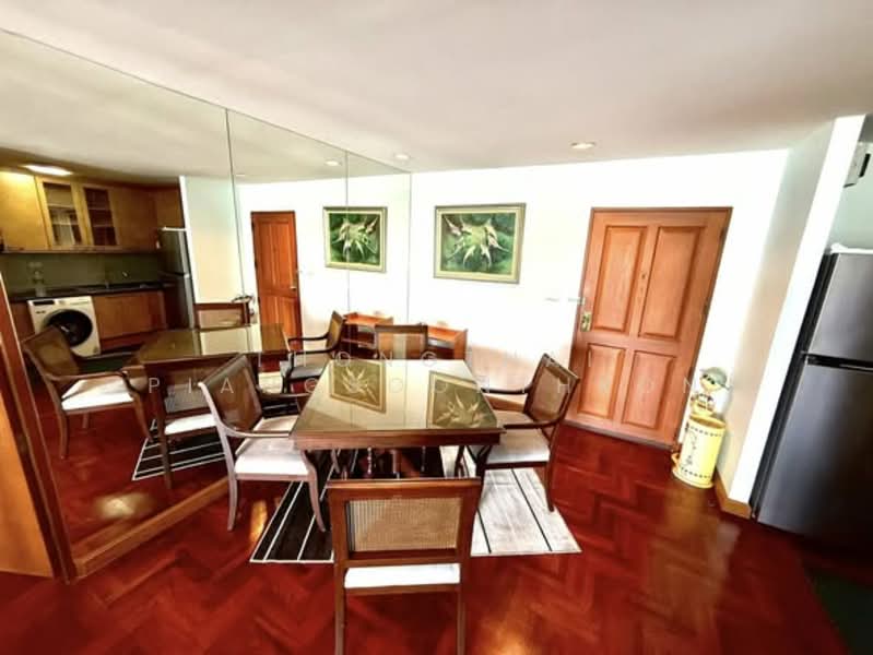 Supreme Ville Condominium, Bangkok, Yenakat, Thung Maha Mek, Sathon, Bangkok, 2 Bedrooms, 118 sqm, Condo For Rent, by Thongthai Piangsoonthron, 500336004 - DDproperty.com
