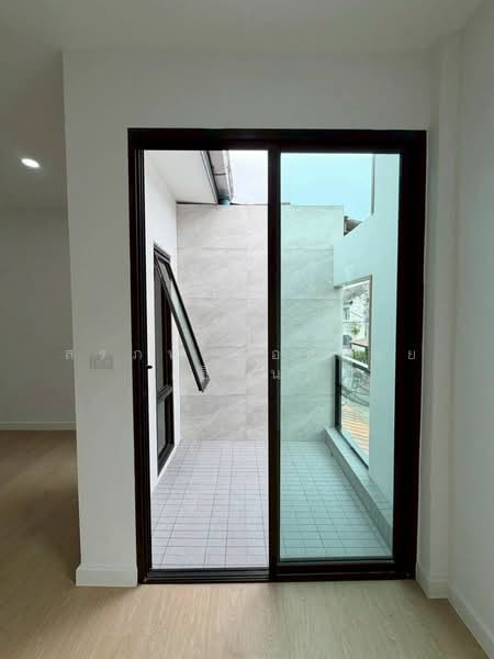 หมู่บ้านพิพรพงษ์, Bangkok, Si Khan, Don Mueang, Bangkok, 2 Bedrooms, 64 sqm, Townhouse For Sale, by สรภพ ยอดไชย (สีฝุ่น), 500336022 - DDproperty.com