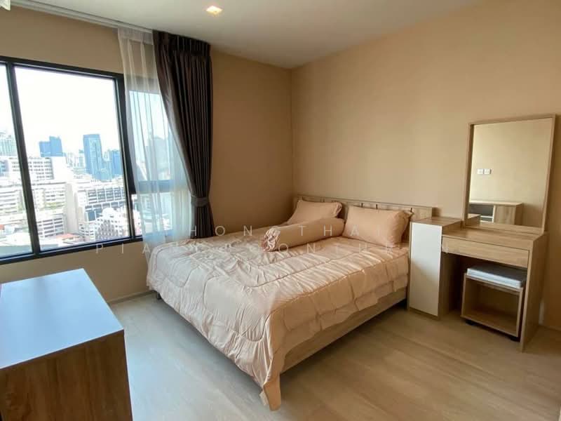Life One Wireless, Bangkok, 1 Wireless Road, Lumphini, Pathum Wan, Bangkok, 2 Bedrooms, 45 sqm, Condo For Rent, by Thongthai Piangsoonthron, 500336059 - DDproperty.com