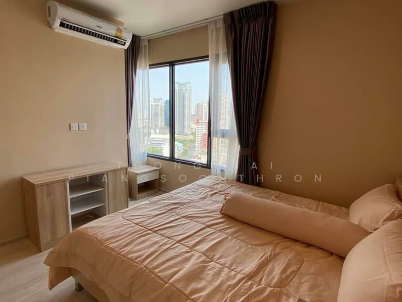 Life One Wireless, Bangkok, 1 Wireless Road, Lumphini, Pathum Wan, Bangkok, 2 Bedrooms, 45 sqm, Condo For Rent, by Thongthai Piangsoonthron, 500336059 - DDproperty.com