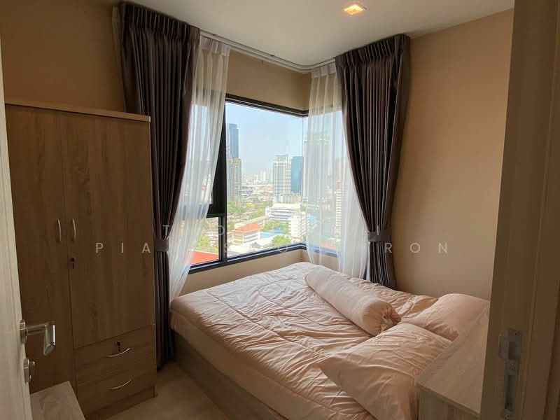 Life One Wireless, Bangkok, 1 Wireless Road, Lumphini, Pathum Wan, Bangkok, 2 Bedrooms, 45 sqm, Condo For Rent, by Thongthai Piangsoonthron, 500336059 - DDproperty.com