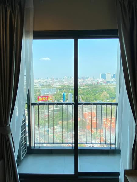 Life One Wireless, Bangkok, 1 Wireless Road, Lumphini, Pathum Wan, Bangkok, 2 Bedrooms, 45 sqm, Condo For Rent, by Thongthai Piangsoonthron, 500336059 - DDproperty.com