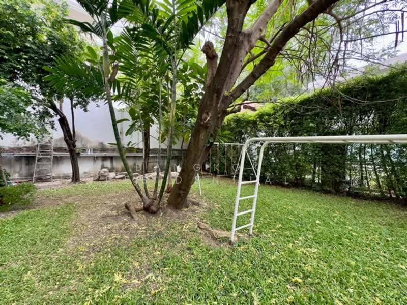 AA Court, Bangkok, 90 Sukhumvit 26, Khong Tan, Khlong Toei, Bangkok, 2 Bedrooms, 100 sqm, Apartment For Rent, by Bangkok Residential, 500336084 - DDproperty.com