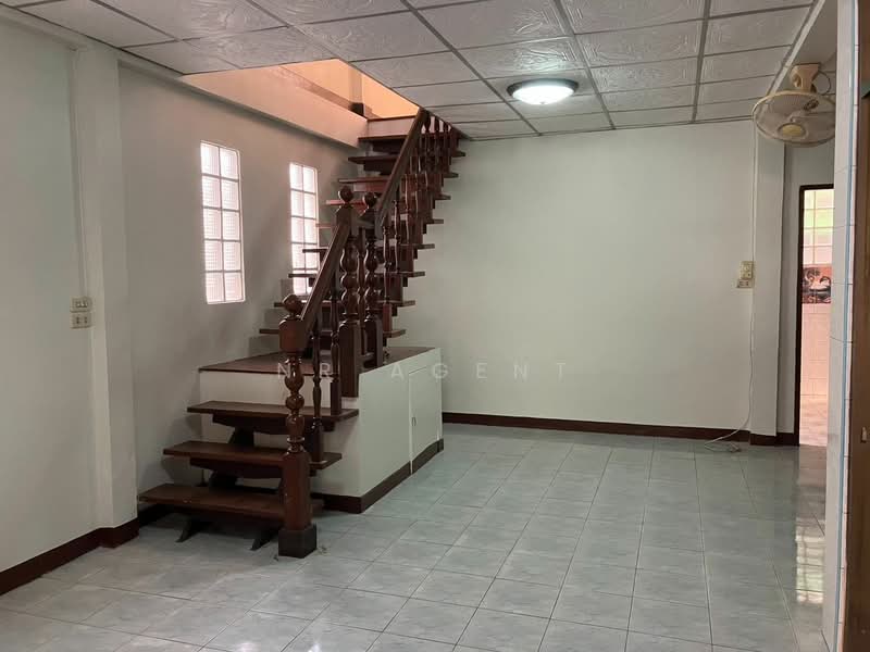 บ้านแฝด ซอย ประชาอุทิศ 75, Bangkok, Thung Khru, Bangkok, 3 Bedrooms, 135 sqm, Semi-Detached House (Twin House) For Sale, by NR AGENT, 500336089 - DDproperty.com