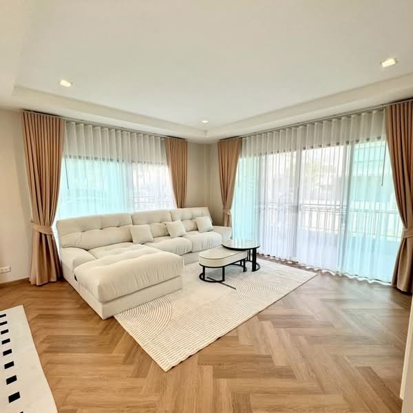 Casa Ville Wongwaen-Chatuchot, Bangkok, Wongsakorn 1 Road, Sam Wa Tawan Tok, Khlong Sam Wa, Bangkok, 4 Bedrooms, 219 sqm, Single Detached House For Sale, by อัจฉรา พรหมคำ, 500336163 - DDproperty.com