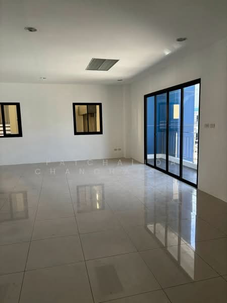 Factory / Warehouse for Rent Bangna KM.20, Bang Phli, Samut Prakan, Bang Chalong, Bang Plee, Samut Prakan, , 700 sqm, Warehouse/Factory For Rent, by Patchalida Chanchaisiriwet, 500336168 - DDproperty.com