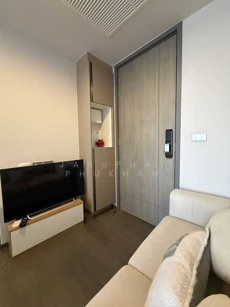 Coco Parc, Bangkok, 1150 Rama 4 Road, Khlong Toei, Bangkok, Studio, 27 sqm, Condo For Rent, by Jaruphat Phukham, 500336174 - DDproperty.com