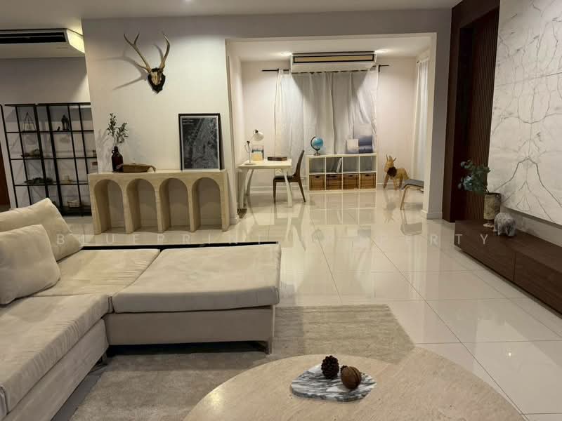 The Palm Pattanakarn, Bangkok, Phatthanakan Road, Suan Luang, Bangkok, 4 Bedrooms, 400 sqm, Single Detached House For Rent, by Blueprint.Property, 500336176 - DDproperty.com