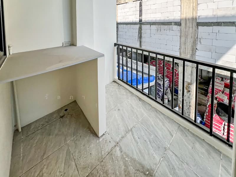 Brand new 3-story corner townhome 3b3b 27.8sqw near 3 MRT lines for residential or commercial, Bangkok, แจ้งวัฒนะ, Talat Bang Khen, Lak Si, Bangkok, 3 Bedrooms, 174 sqm, Townhouse For Sale, by Wanlapa Charoonthum, 500336180 - DDproperty.com