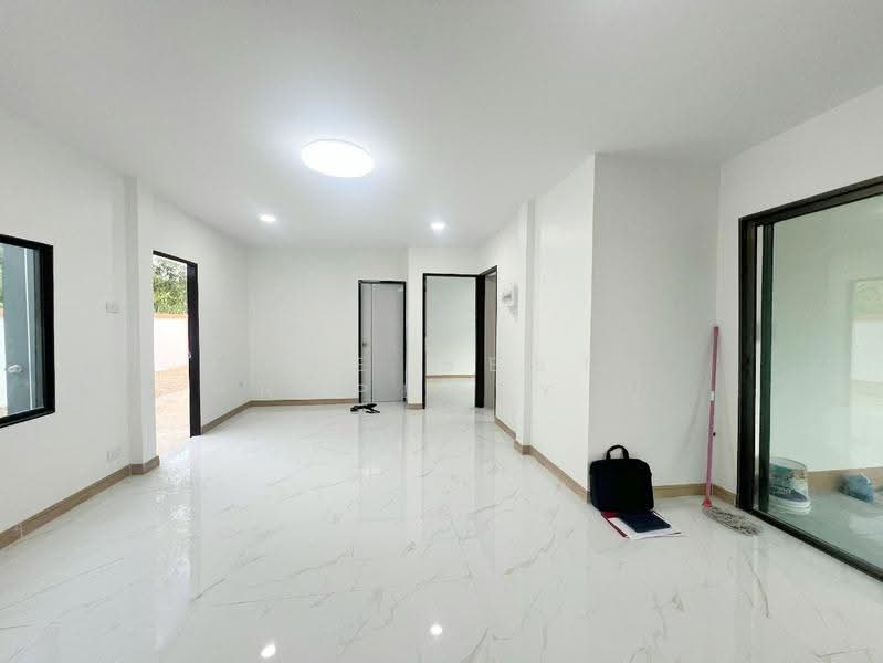 เขาไผ่ หนองอิรุณ, Chon Buri (Pattaya), Nong I-run, Ban Bung, Chon Buri (Pattaya), 3 Bedrooms, 72 sqm, Single Detached House For Sale, by The Best Property ปู, 500336184 - DDproperty.com