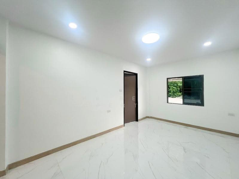 เขาไผ่ หนองอิรุณ, Chon Buri (Pattaya), Nong I-run, Ban Bung, Chon Buri (Pattaya), 3 Bedrooms, 72 sqm, Single Detached House For Sale, by The Best Property ปู, 500336184 - DDproperty.com