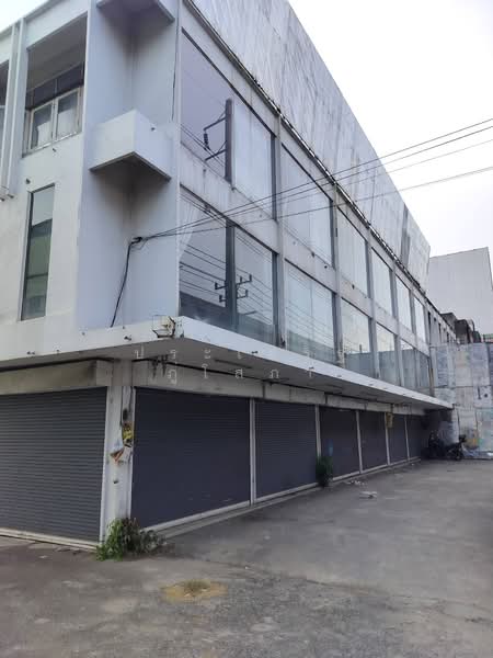 รังสิต, ปทุมธานี, ไกล้ตลาดสี่มุมเมือง, รังสิต, ธัญบุรี, ปทุมธานี, 3,000 ตร.ม., ตึกแถว-อาคารพาณิชย์ ให้เช่า, โดย ประเสริฐ ภู่โสภา, 500336204 - DDproperty.com