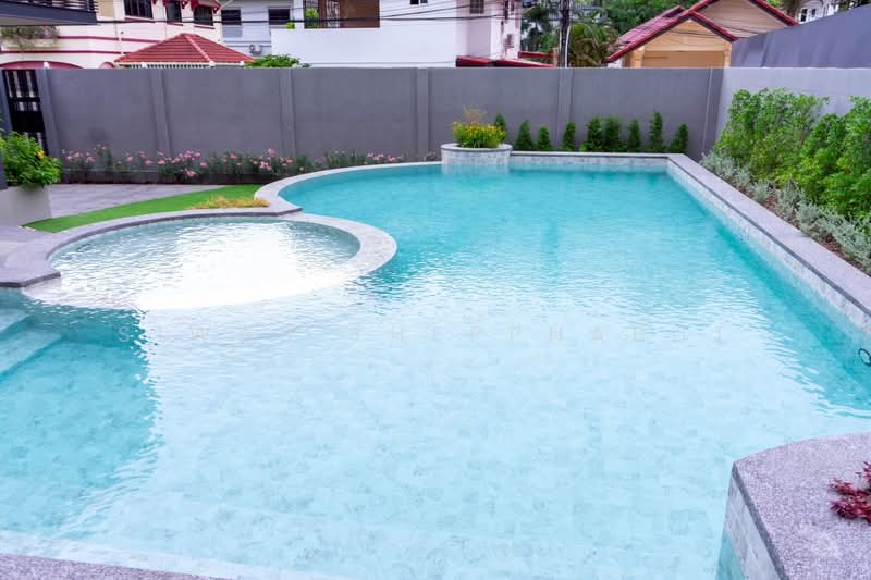 New 3+1 Bed Luxury Villa 130 Sqw for Rent Only 130k 500m from Jomtien Beach, Chon Buri (Pattaya), Thappraya Road, Bang Lamung, Bang Lamung (Pattaya), Chon Buri (Pattaya), 3 Bedrooms, 420 sqm, Villa For Rent, by Siwas Thepphabut, 500336206 - DDproperty.com