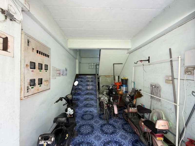 อพาร์ทเม้นท์บางพลี สมุทรปราการ, Samut Prakan, Bangphli Yai, Bang Plee, Samut Prakan, , 100 sqm, Business For Sale, by The Best Property เมย์, 500336207 - DDproperty.com