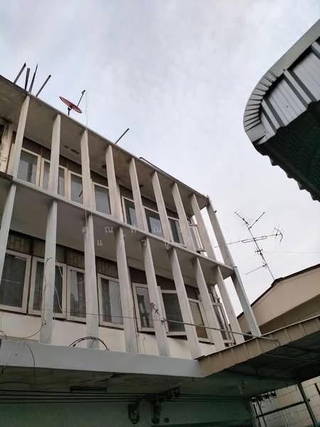 ZENNIQ Hotel, Bangkok, Somdet Phra Chao Tak Sin 6 Alley, Bang Yi Rua, Thon Buri, Bangkok, 3 Bedrooms, 30 sqm, Apartment For Rent, by ทัณฑิกา แก้วปู่วัด, 500336216 - DDproperty.com