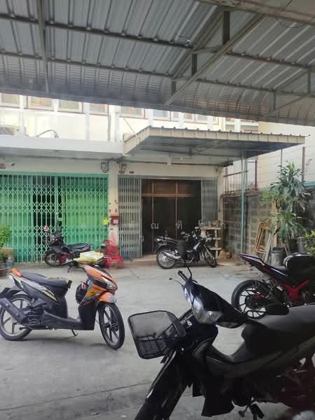ZENNIQ Hotel : เซนนิค โฮเทล, กรุงเทพ, ซอย สมเด็จพระเจ้าตากสิน 6, บางยี่เรือ, ธนบุรี, กรุงเทพ, 30 ตร.ม., อพาร์ทเมนท์ ให้เช่า, โดย คุณทัณฑิกา แก้วปู่วัด, 500336216 - DDproperty.com