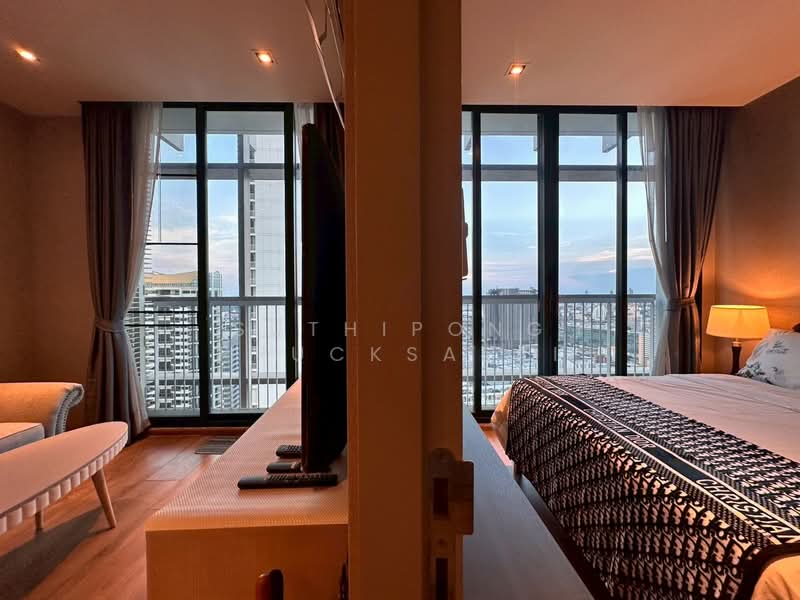 Park Origin Phrom Phong (Park 24), Bangkok, 68 Soi Sukhumvit 24, Khong Tan, Khlong Toei, Bangkok, 2 Bedrooms, 55 sqm, Condo For Rent, by Suthipong Prucksalai, 500336218 - DDproperty.com