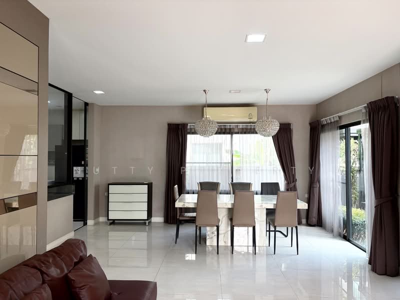 Mantana Bangna Km.7, Samut Prakan, 68 Bangna-Trad Road, Bang Kaeo, Bang Plee, Samut Prakan, 4 Bedrooms, 236 sqm, Single Detached House For Sale, by Nutty Property, 500336228 - DDproperty.com