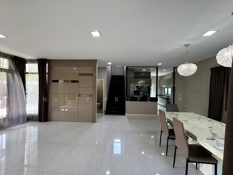 Mantana Bangna Km.7, Samut Prakan, 68 Bangna-Trad Road, Bang Kaeo, Bang Plee, Samut Prakan, 4 Bedrooms, 236 sqm, Single Detached House For Sale, by Nutty Property, 500336228 - DDproperty.com