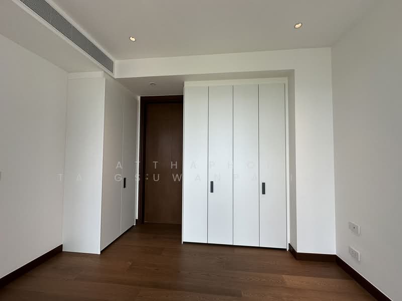 Dusit Central Park (Residences) : ดุสิต เซ็นทรัลพาร์ค, กรุงเทพ, 946 ถนนพระราม 4, สีลม, บางรัก, กรุงเทพ, 74 ตร.ม., คอนโด ขาย, โดย Atthaphon Tangsuwanpanich, 500336242 - DDproperty.com