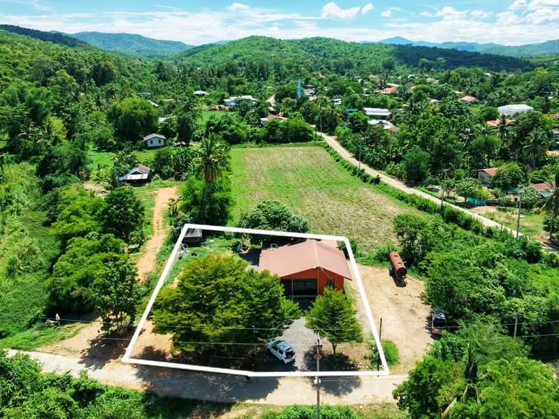 บ้านเดี่ยวบ้านไร่ อุทัยธานี, อุทัยธานี, ห้วยแห้ง, บ้านไร่, อุทัยธานี, 150 ตร.ม., บ้านเดี่ยว ขาย, โดย The Best Property แอ้, 500336254 - DDproperty.com