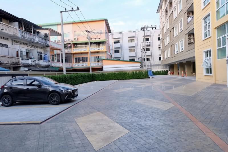 Lazio Sriyan : ลาซิโอ ศรีย่าน, กรุงเทพ, 436/28 Thanon Nakhon Chaisi Rd, Thanon Nakhon Chai Si, ถนนนครไชยศรี, ดุสิต, กรุงเทพ, 30 ตร.ม., คอนโด ให้เช่า, โดย Connex Property, 500336276 - DDproperty.com